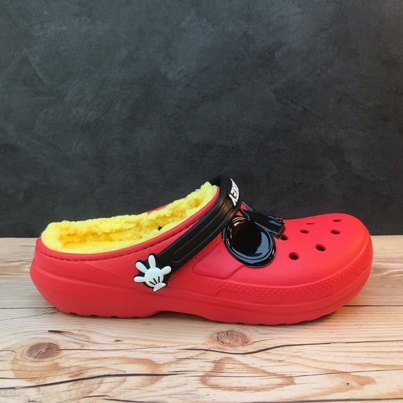 Crocs Classic Lined Disney Mickey Mouse Clog - Picture 2 of 16